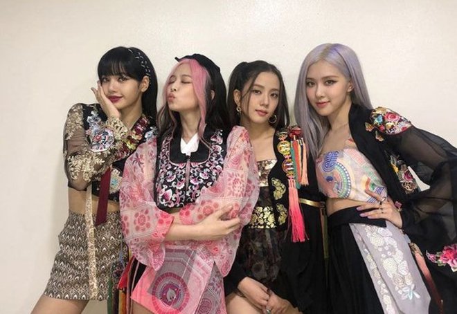Đỉnh như BLACKPINK: Giúp thương hiệu hanbok tăng 4000% doanh thu, mở đường cho xu hướng cách tân trang phục truyền thống