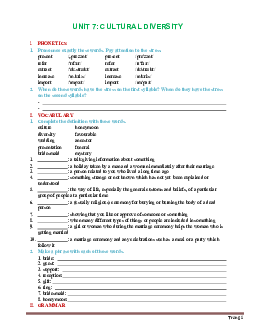 Bài tập Tiếng Anh 10 sách thí điểm bài 7: Cultural Diversity (có đáp án)