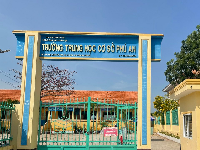 Giáo án điện tử Công nghệ 7 Bài 11 Chân trời sáng tạo: Kĩ thuật chăn nuôi gà thịt thả vườn